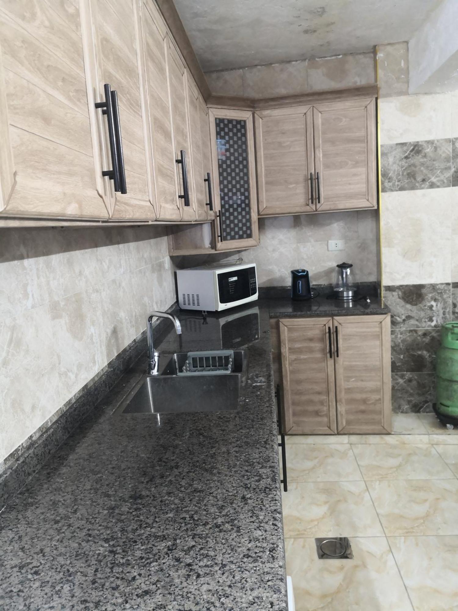 White Tulips Apartment الزنبقة البيضاء Джераш Екстер'єр фото